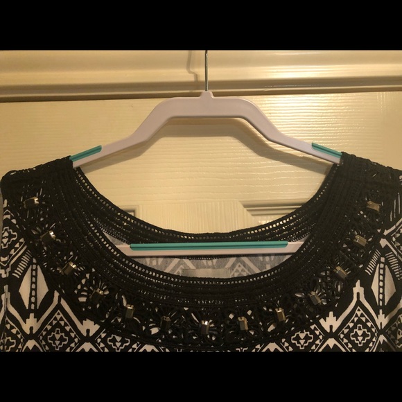 Catherine’s Marble Falls Maxi Dress - Picture 5 of 9